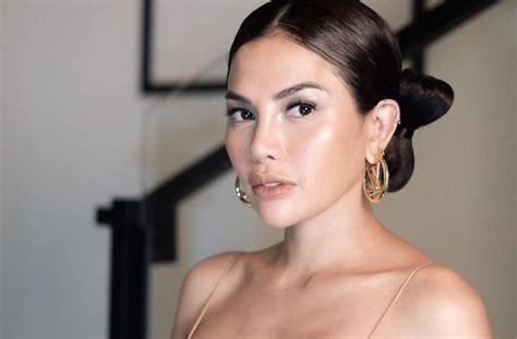 foto bugil artis cantik|Wow, Nikita Mirzani Koleksi Foto Telanjang